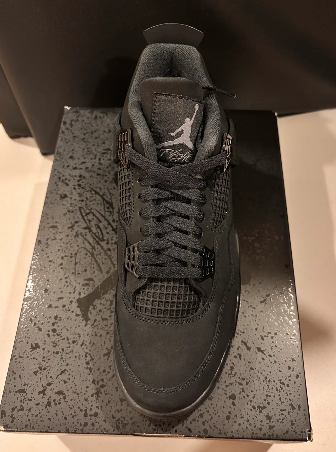 Nike Air Jordan 4 Retro Black Cat 2025 US 12 image indicator(2)