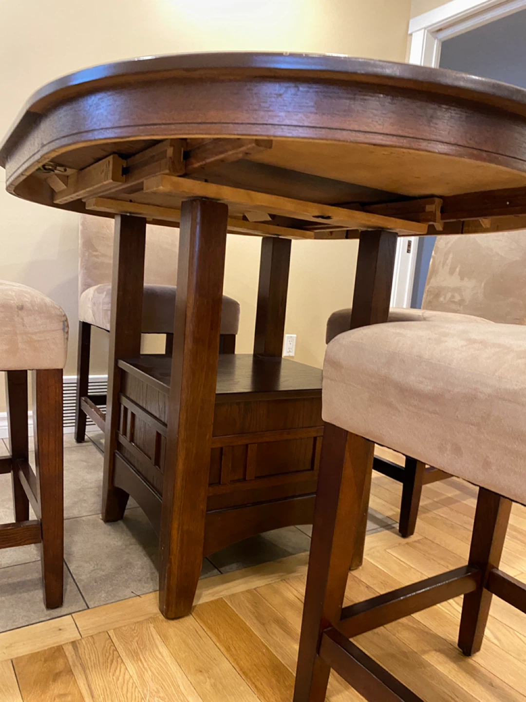 Solid Wood Counter-Height Extendable Dining Set (CAN DELIVER) - photo 5