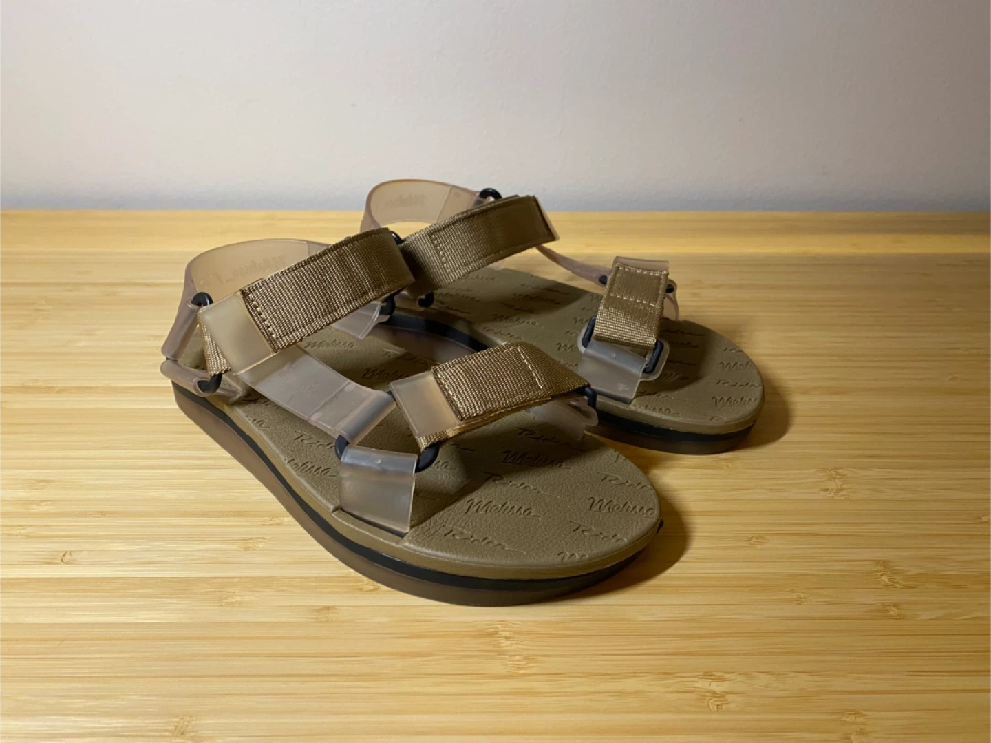 BRAND NEW Melissa Papete + Rider Sandals Women’s US 7 — Taupe - photo 2