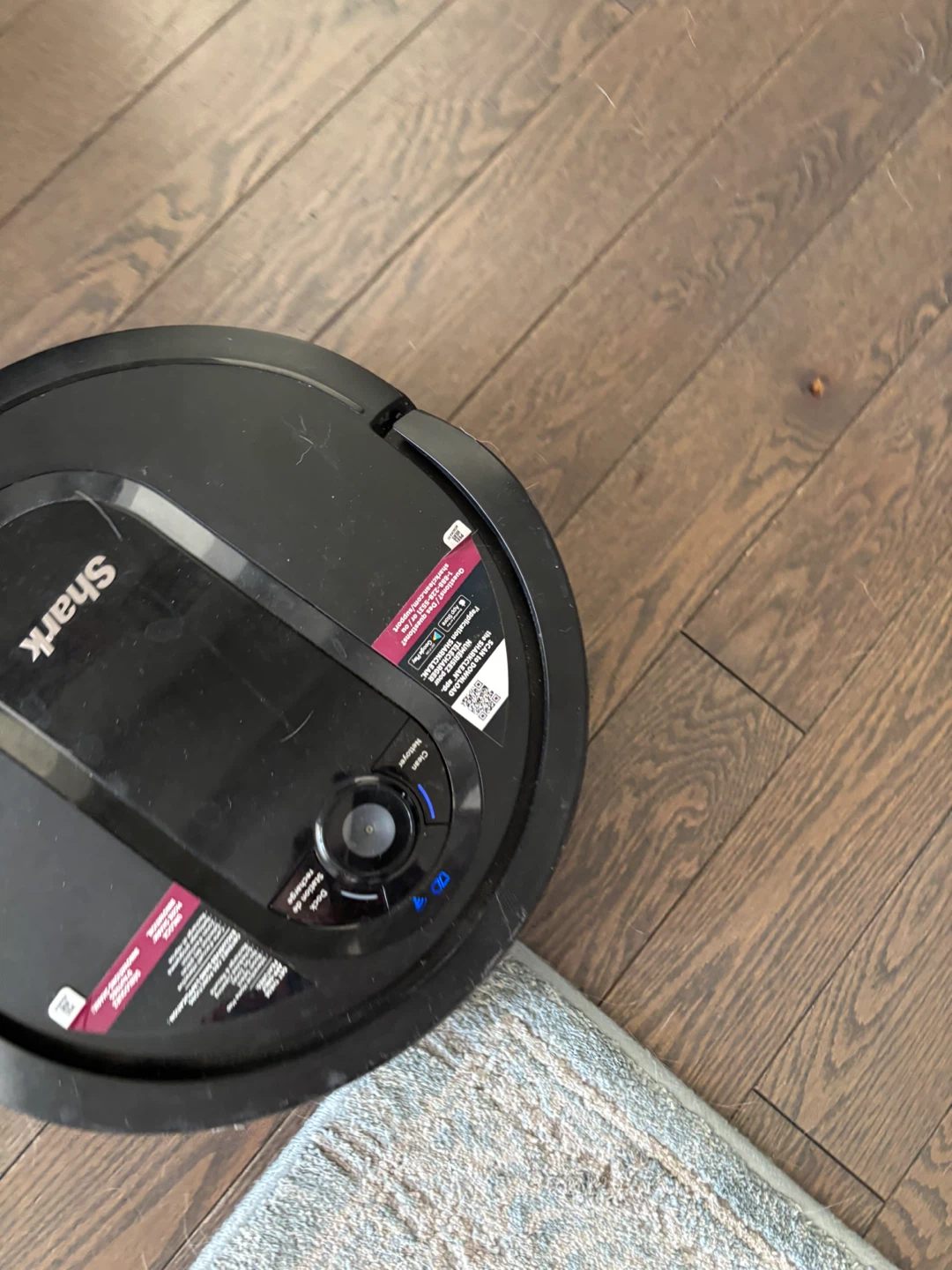 Shark robot Vacuum Cleaner - photo 3