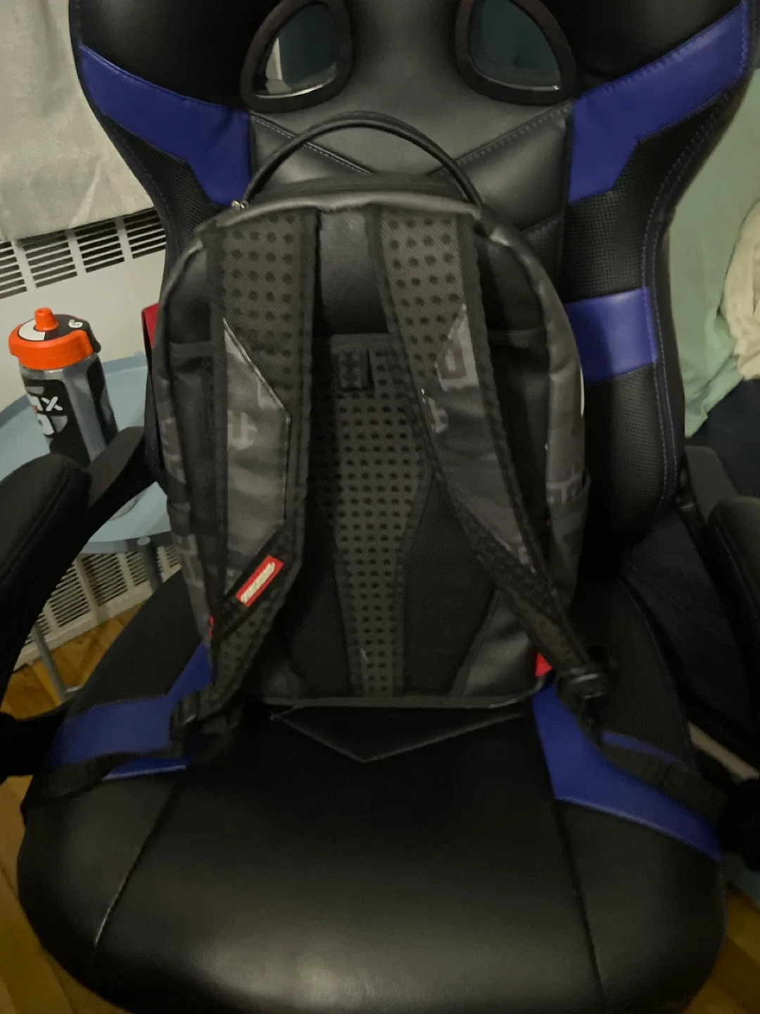 Sprayground Backpack image indicator(2)