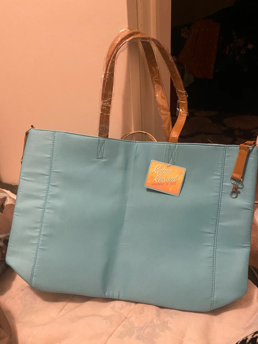 Retro Resort Handbag Tote - New with Tags!