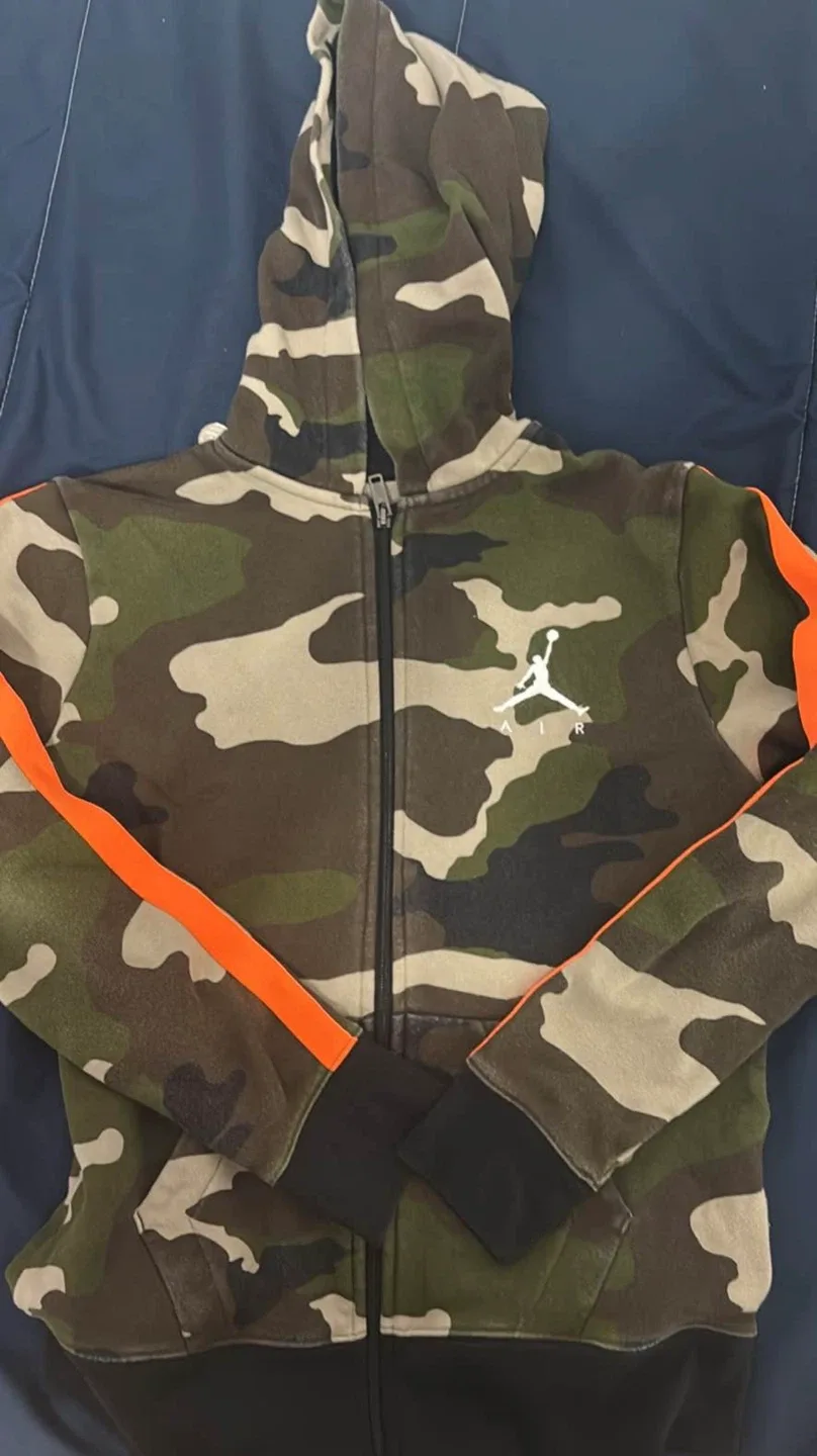 Jordan Camo Hoodie, Size medium