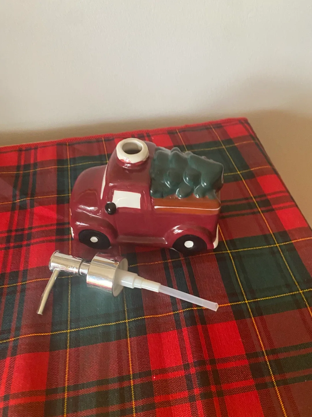 Truck Soap Pump Dispenser image indicator(4)