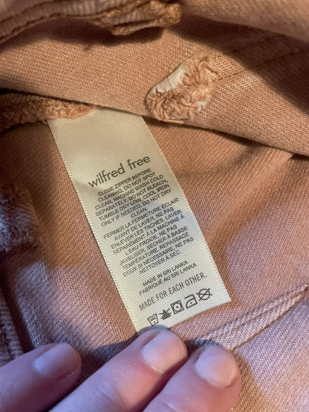 Wilfred pants image indicator(3)