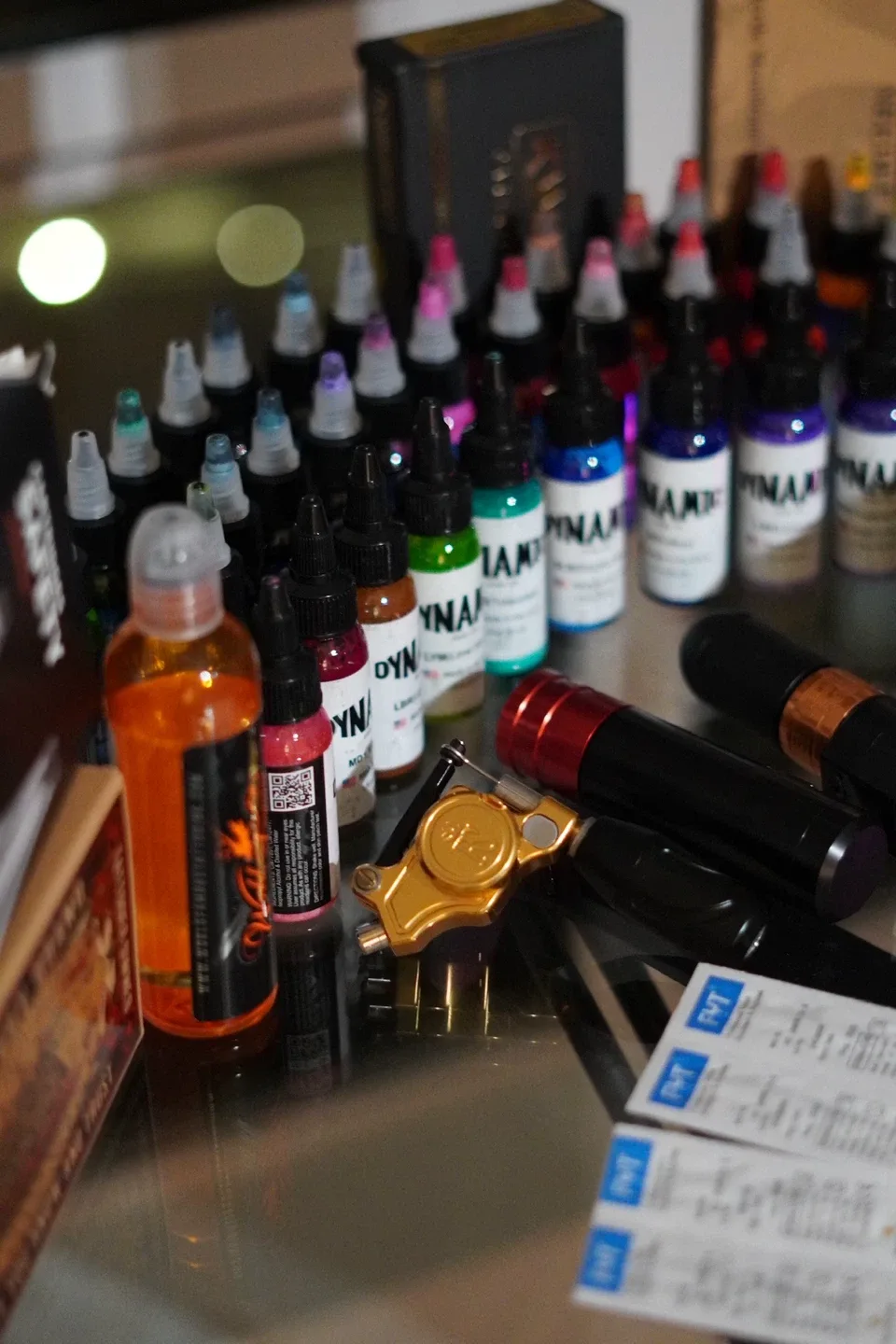 5 Tattoo machines Cheyanne, Bishop, inks, cartridges, acc image indicator(6)