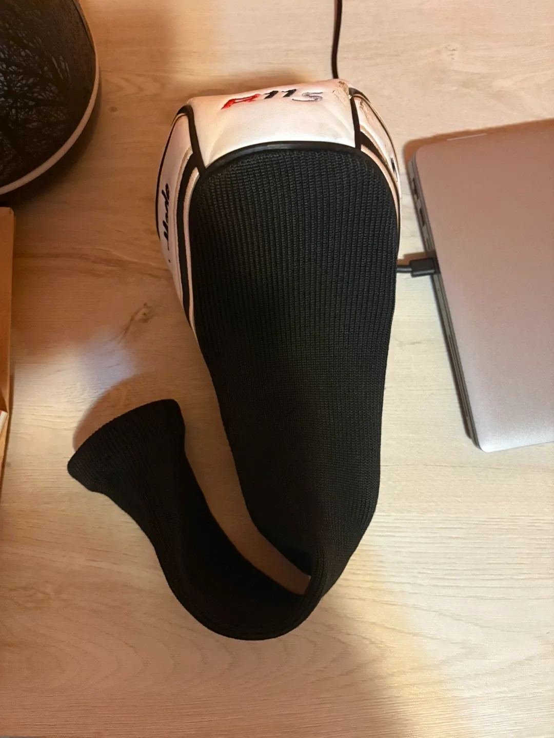 TaylorMade R11s Driver - RIP Phenom Flex M image indicator(8)