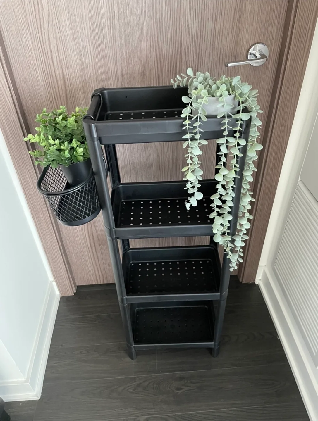 Bathroom Shelf Set with 2 Artificial Plants