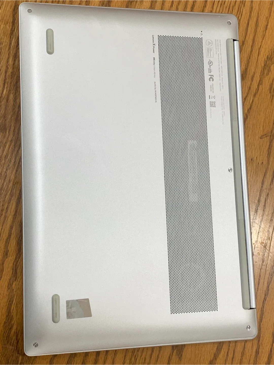 Lenovo Slim 7i Pro X (14”) image indicator(2)