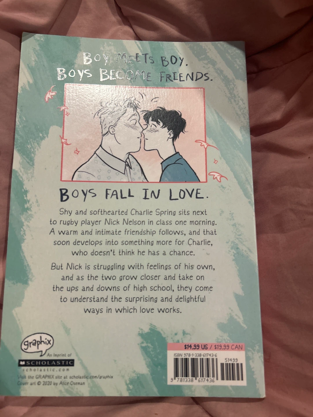 Heartstopper Volume 1 by Alice Oseman - photo 3