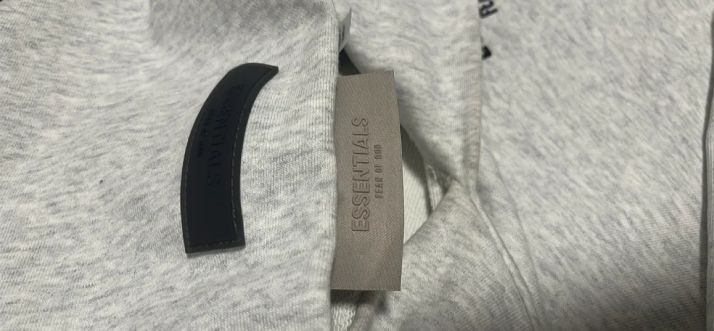 Essentials Fear of God Hoodie image indicator(3)