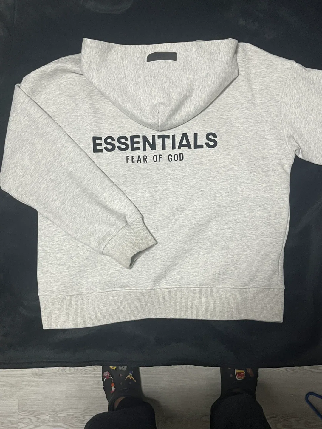 Essentials Fear of God Hoodie image indicator(2)