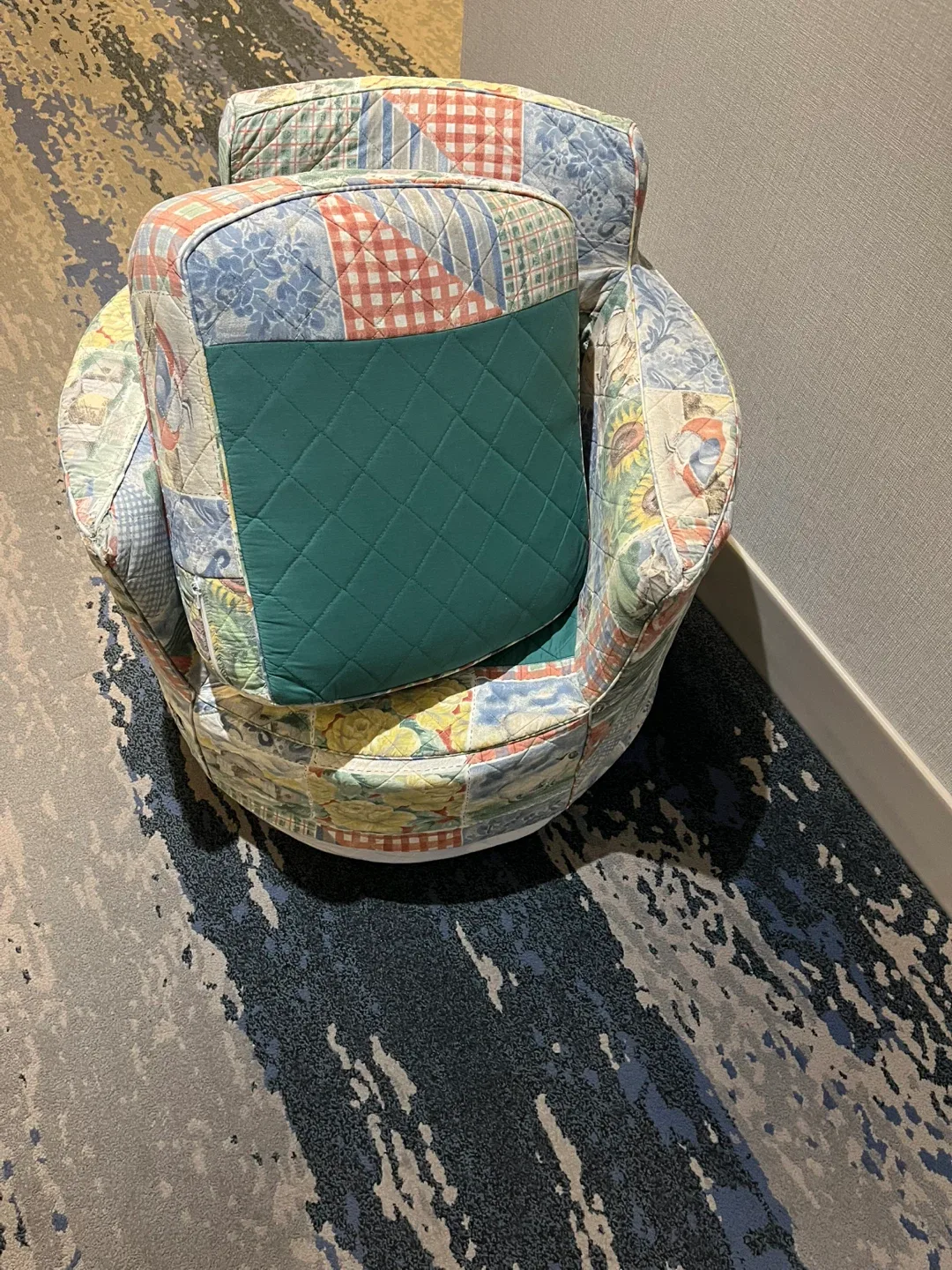 Floral Swivel Barrel Chair image indicator(9)