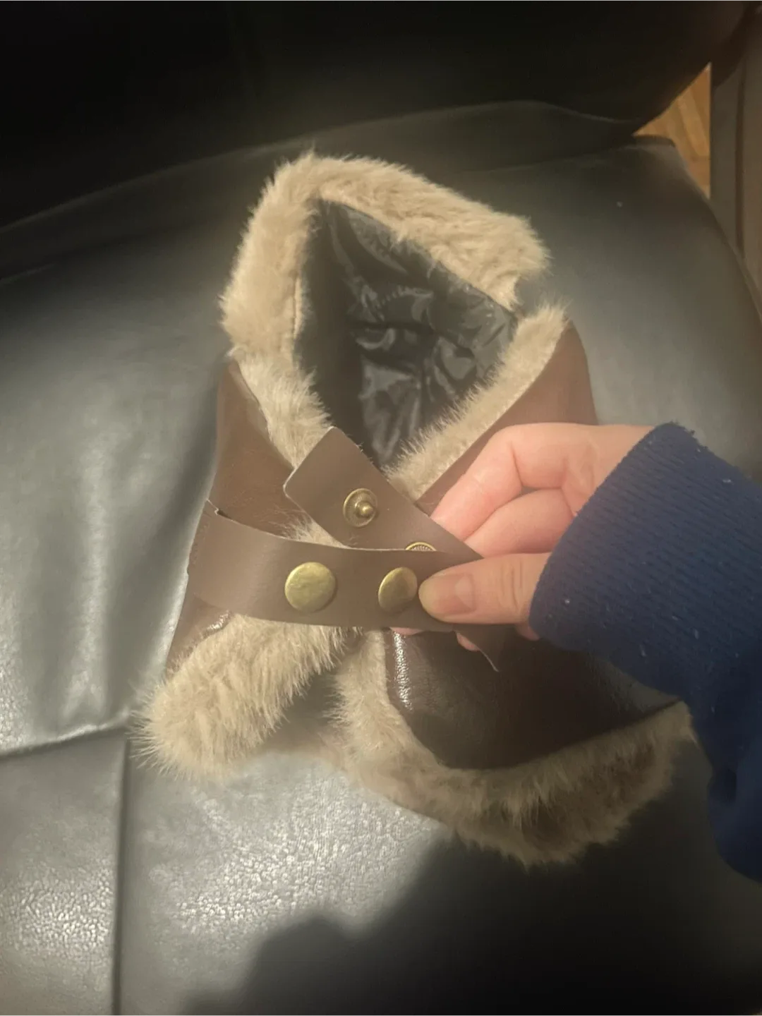 Brown Leather & Faux Fur Trapper Hat image indicator(5)