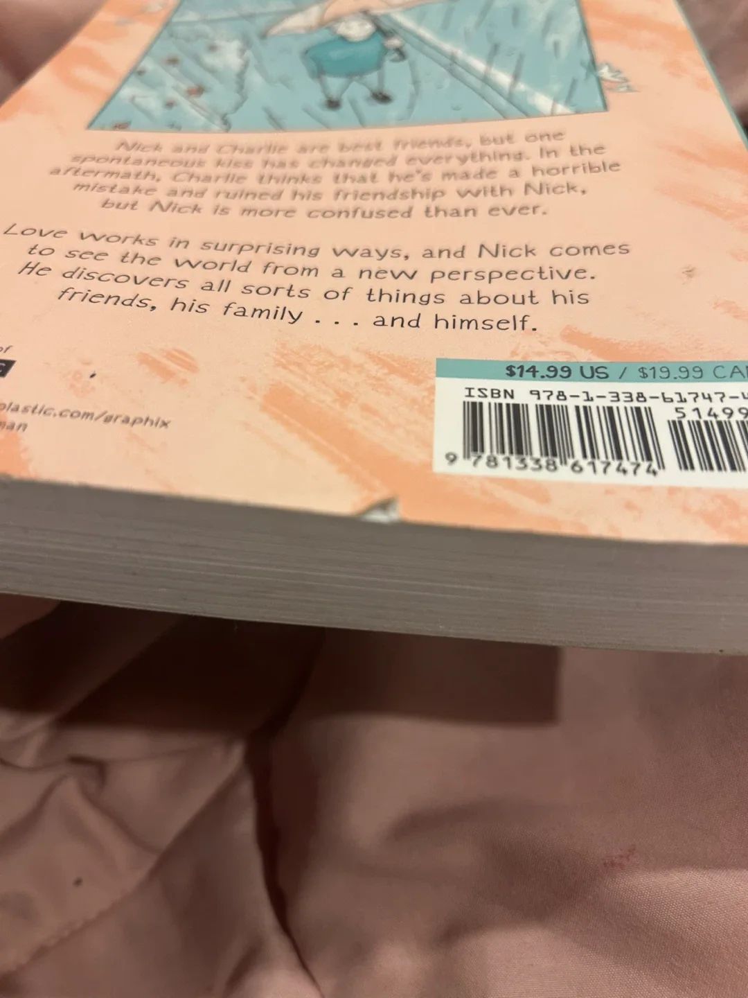 Heartstopper Volume 2 by Alice Oseman image indicator(7)