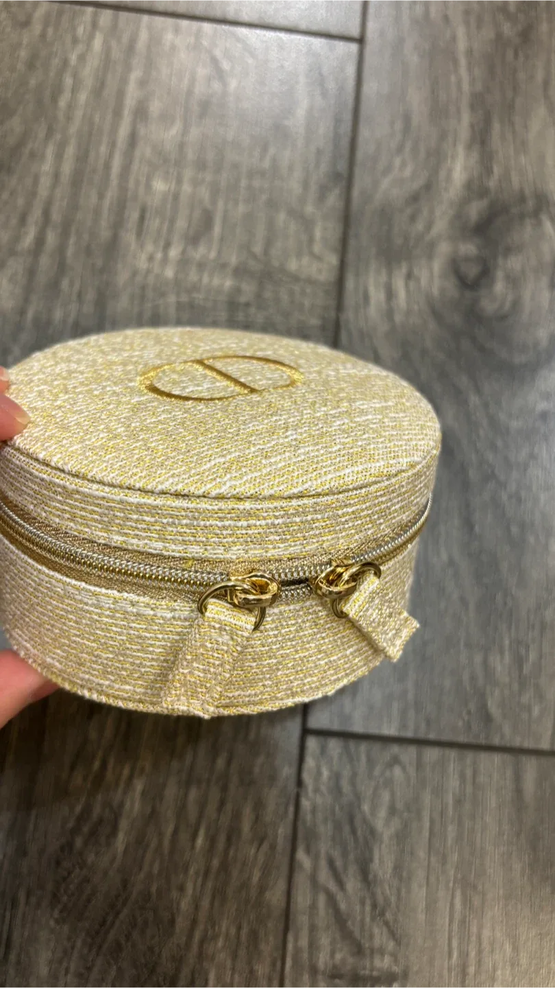 Dior Bag Pouch image indicator(2)