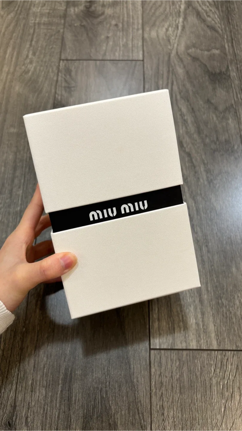Miu Miu Candle