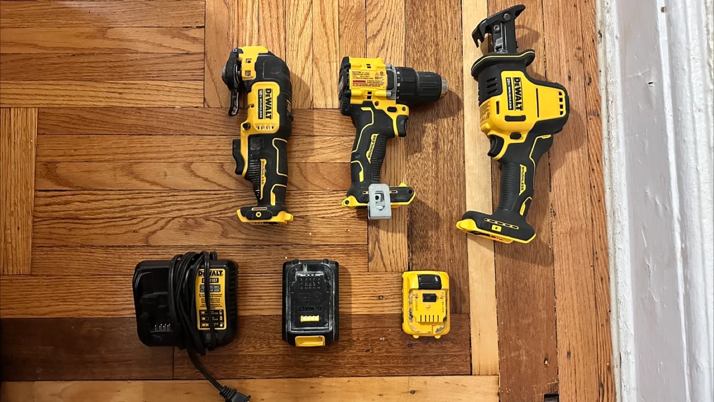 DeWalt Cordless Power Tool Set