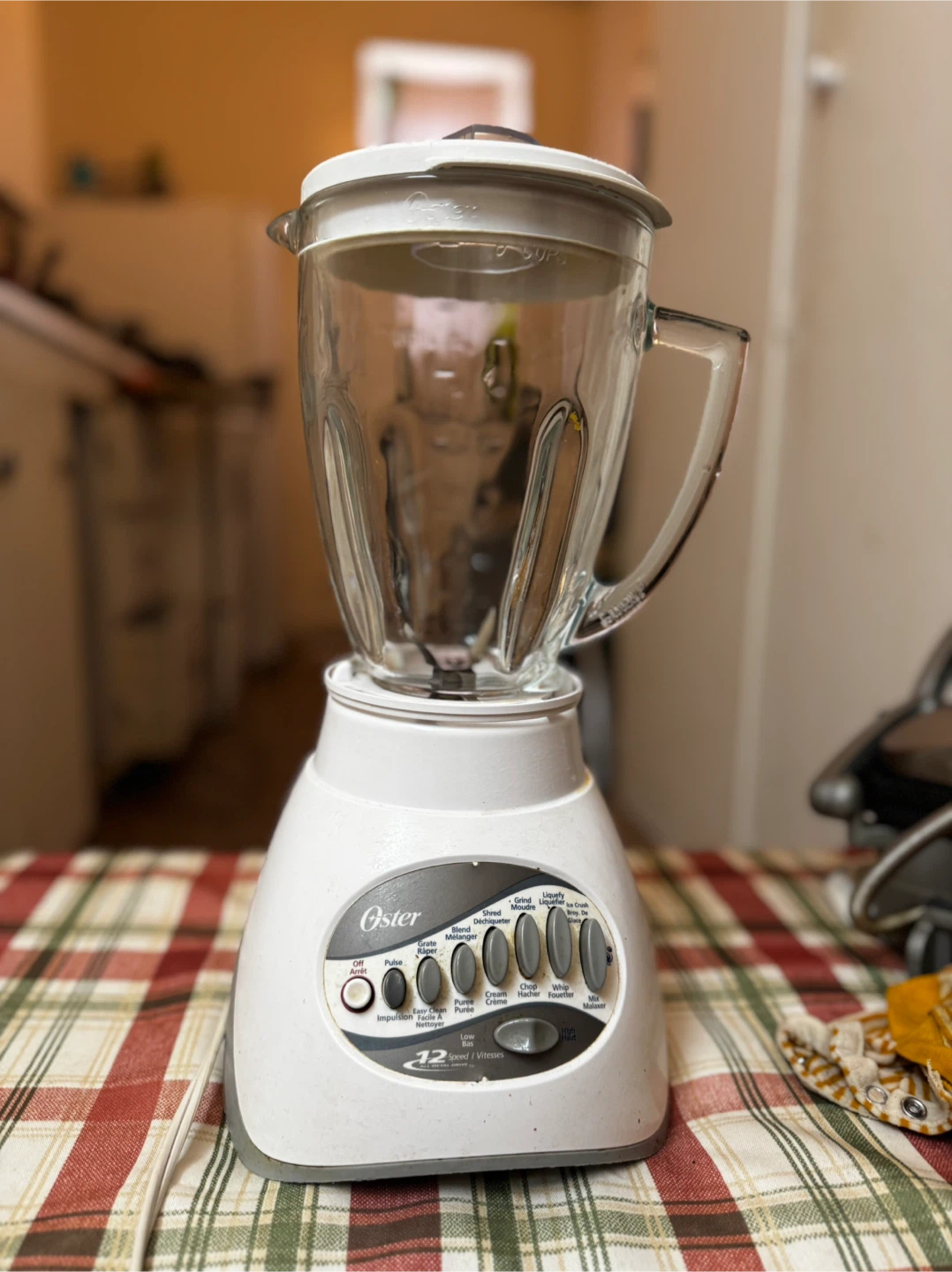Oster 12-Speed Blender - photo 2