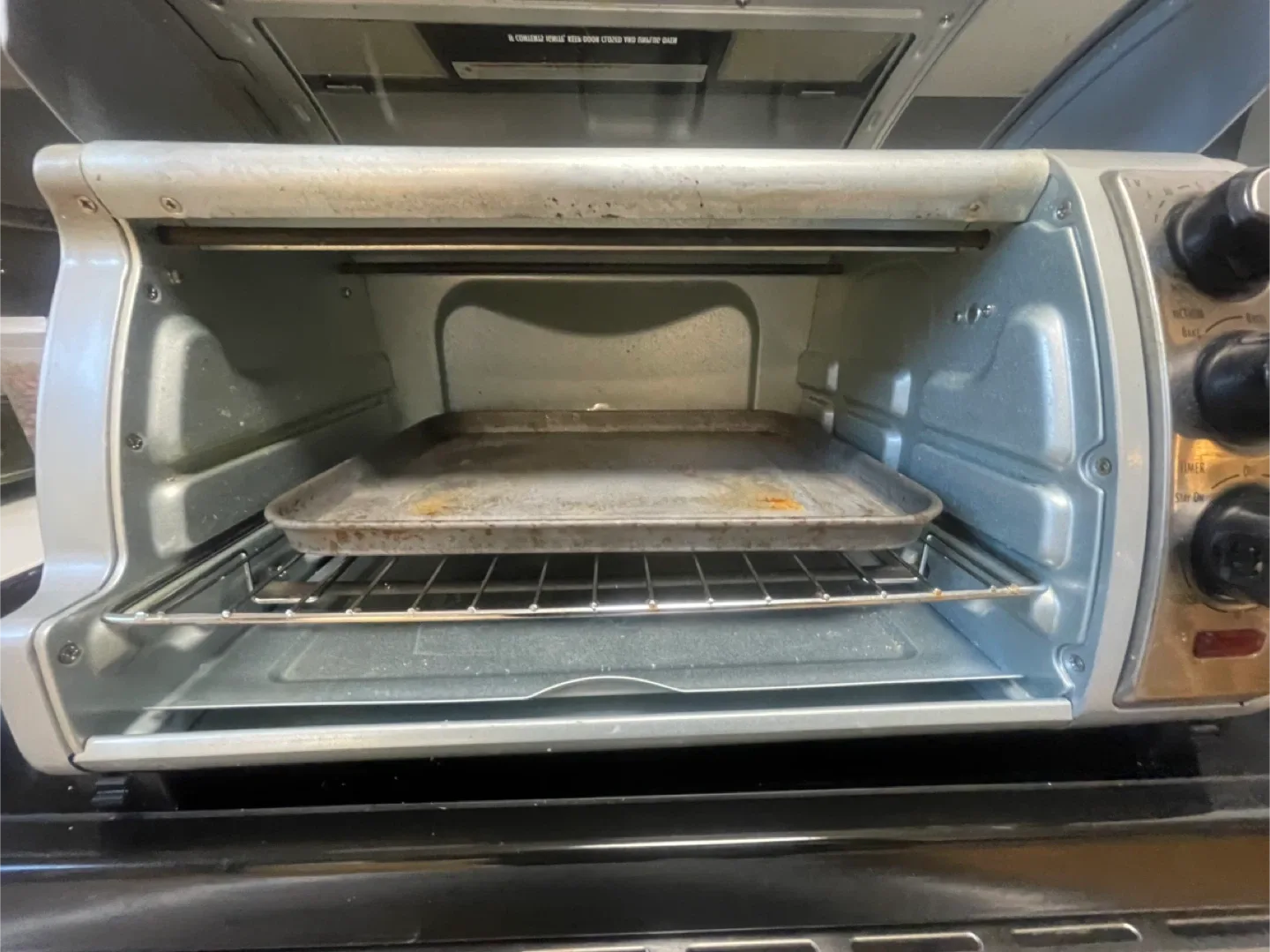 Hamilton Beach Easy Reach Toaster Oven image indicator(5)