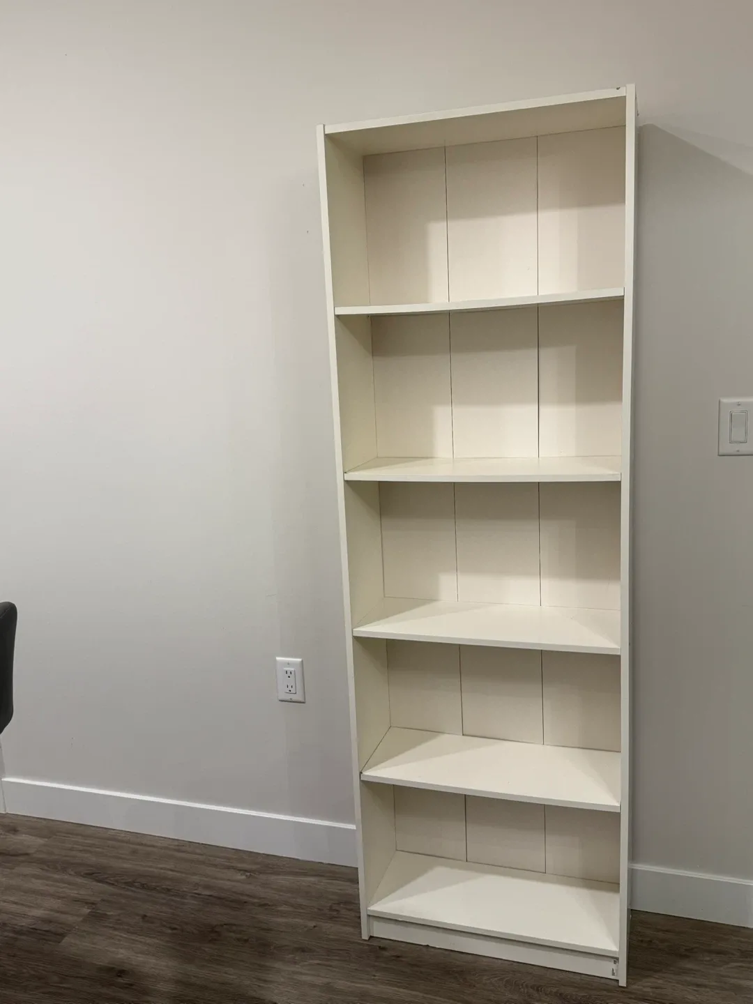 IKEA Billy Bookcase - White image indicator(2)