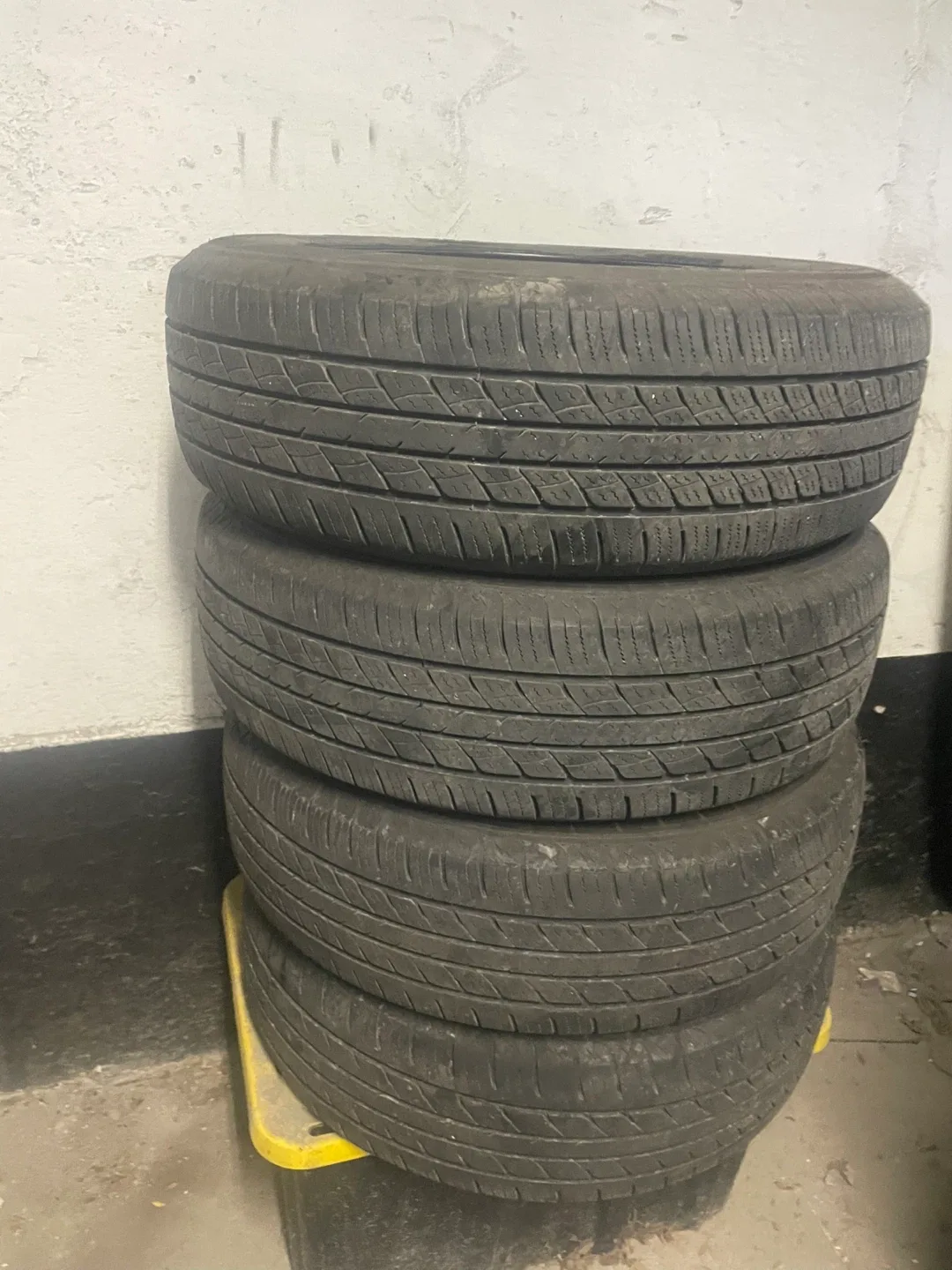 Westlake SU318 Tires - Set of 4