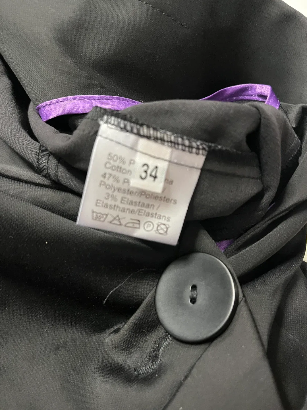 BESELF Black Suit Set - Size 34 image indicator(4)