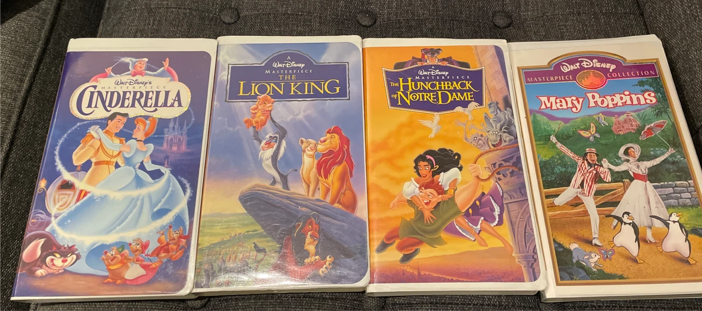 Disney VHS Tapes: Cinderella, Lion King, Hunchback, Poppins