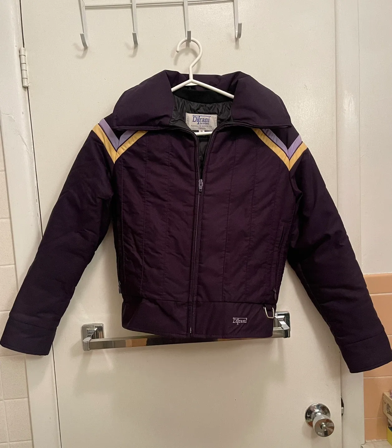 Like New Ditrani Designs Vintage Purple Jacket - Size 6