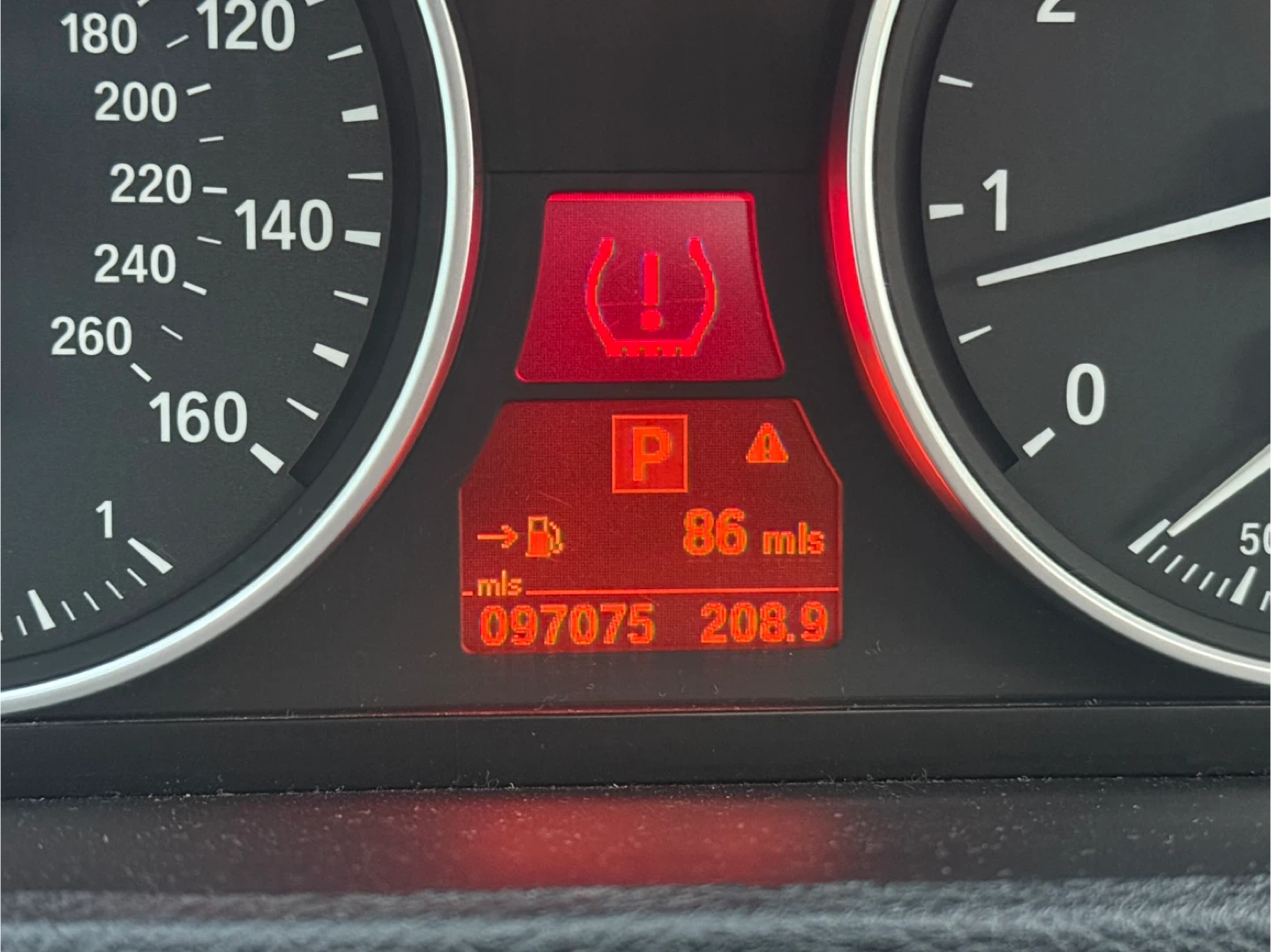 2013 Black BMW X5 xDrive50i twinturbo V8 SUV - 97075 miles - photo 4