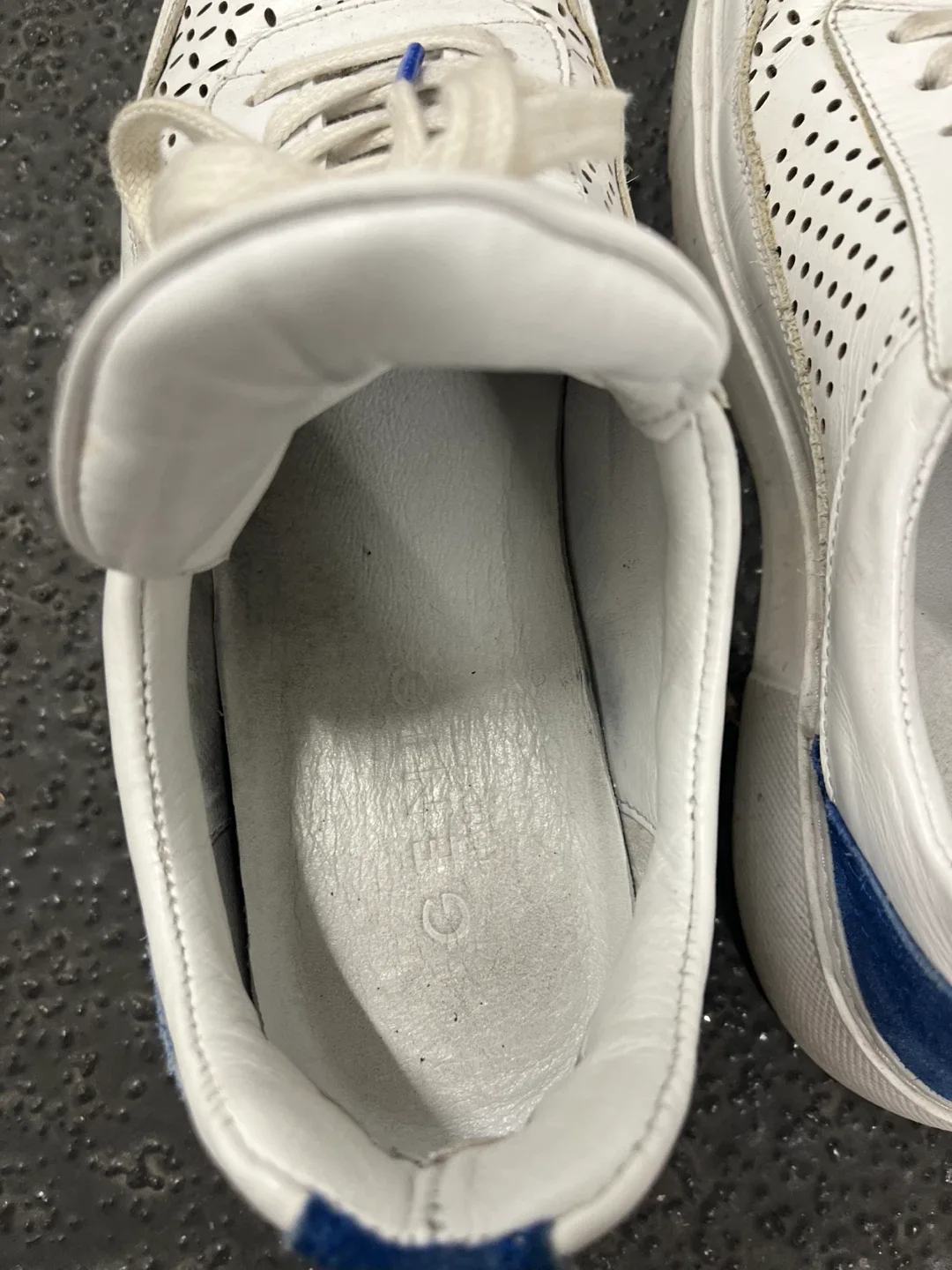 Geox White Leather Sneakers image indicator(2)