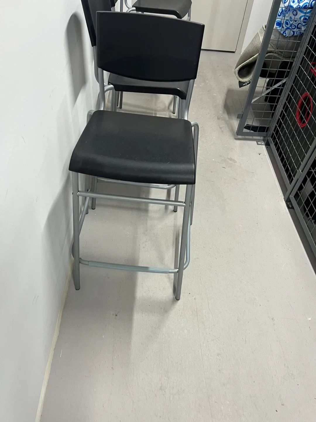 Stackable Black Bar Stools 4chair image indicator(4)