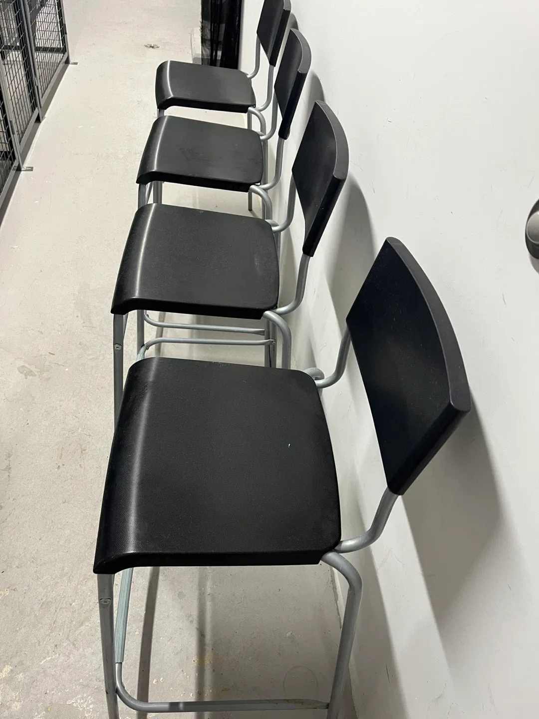 Stackable Black Bar Stools 4chair image indicator(7)