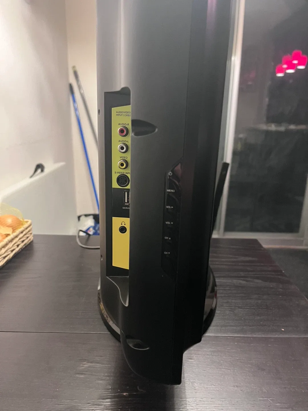 RCA 26” Black Flat Screen TV image indicator(4)