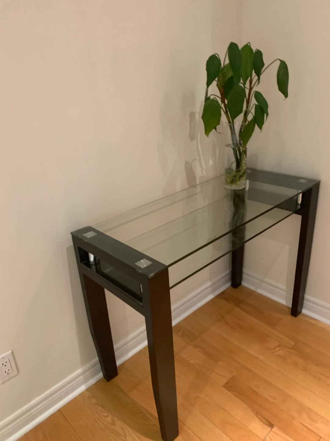 Glass Top Console Table image indicator(2)