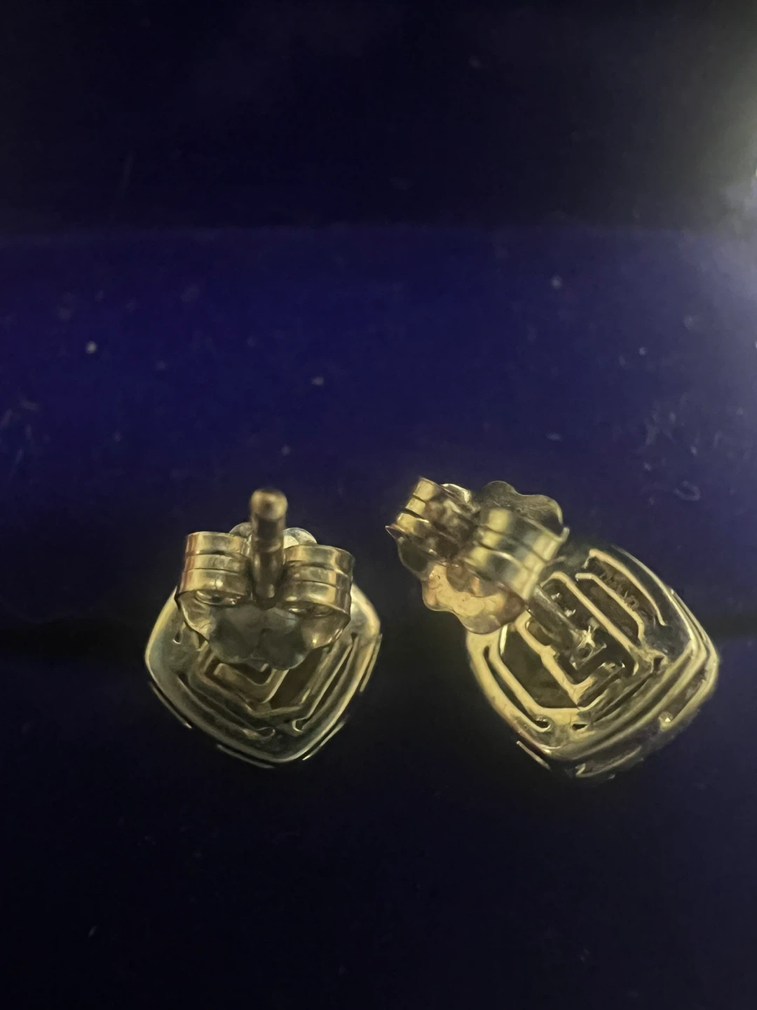 10 k Diamond Stud Earrings - photo 3