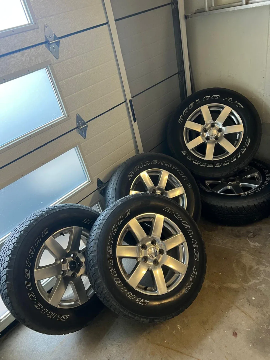 Jeep wrangler RIM 18” image indicator(4)