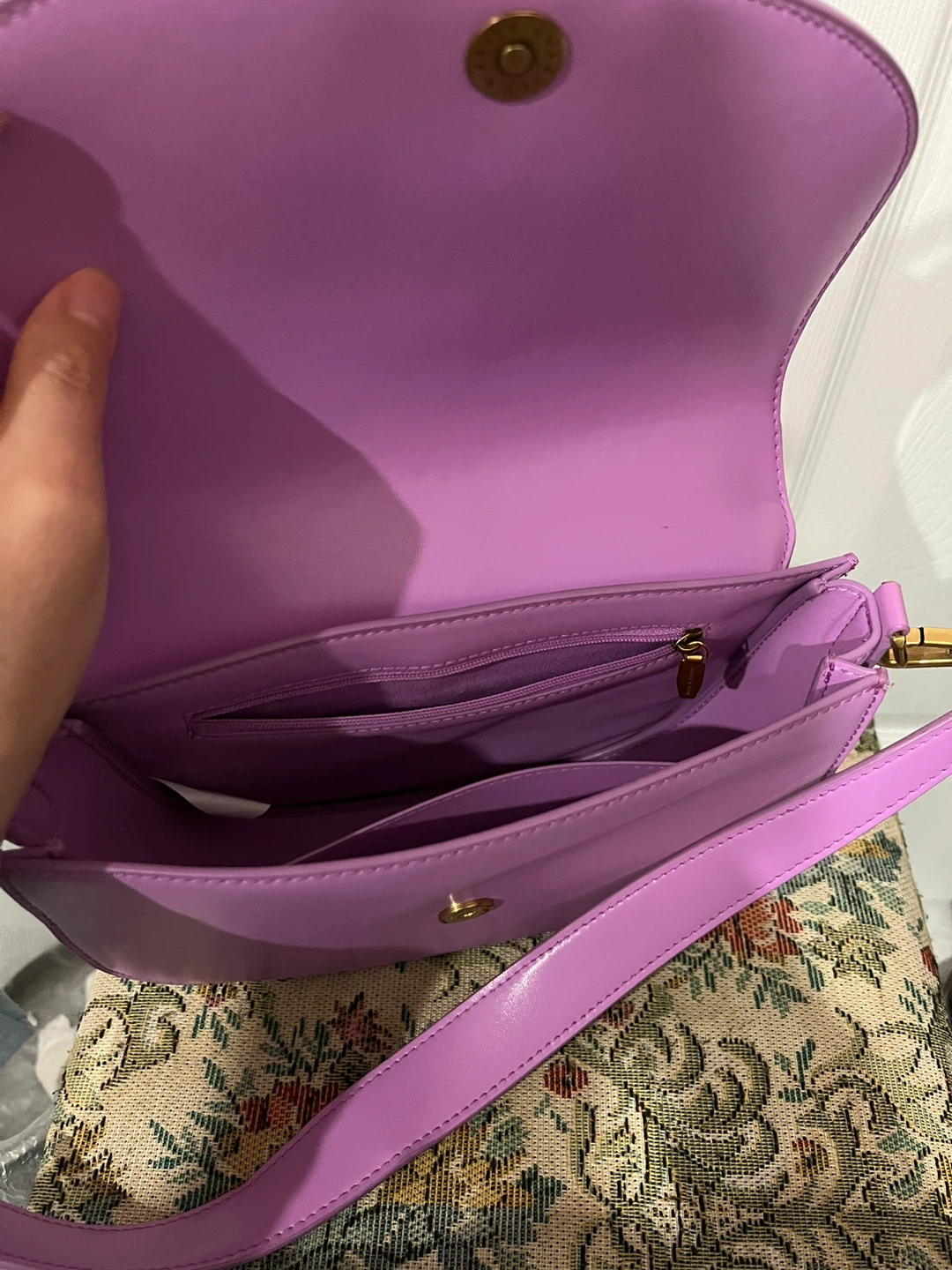 Charles & Keith Lavender Saddle Bag - photo 2