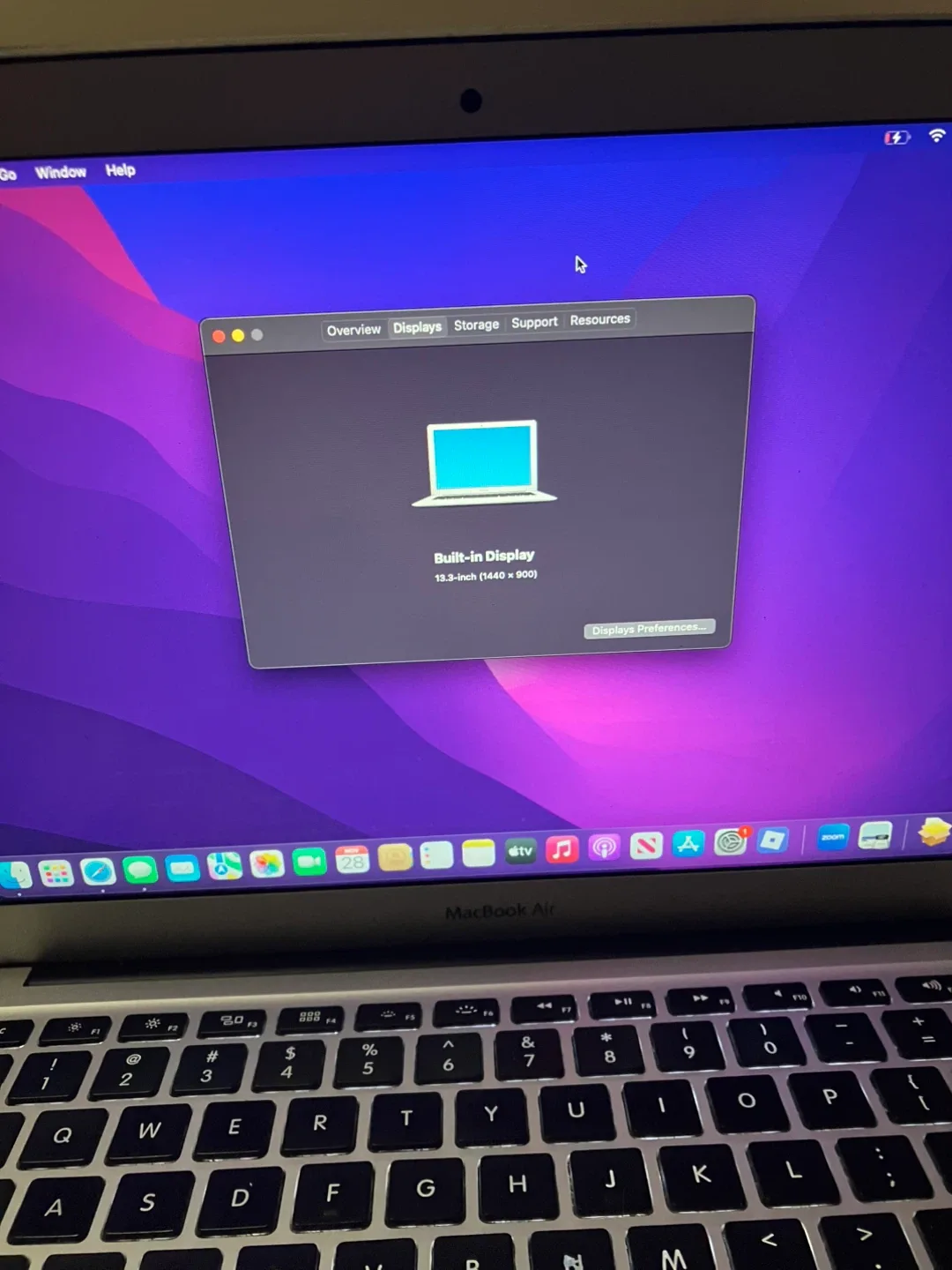 Apple MacBook Air 13-inch (2017) image indicator(5)