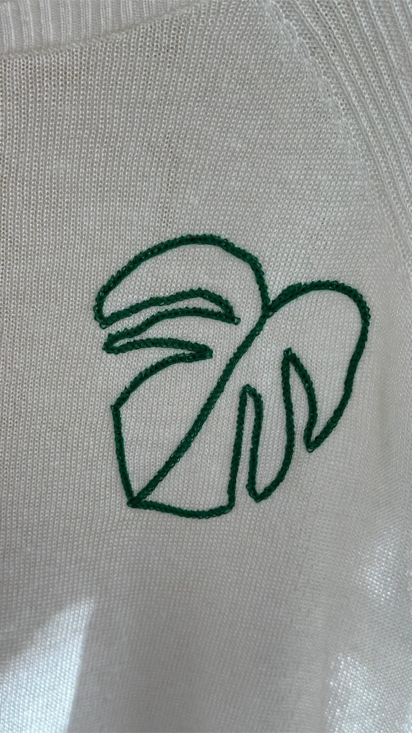 JCrew White Sweater size M image indicator(4)