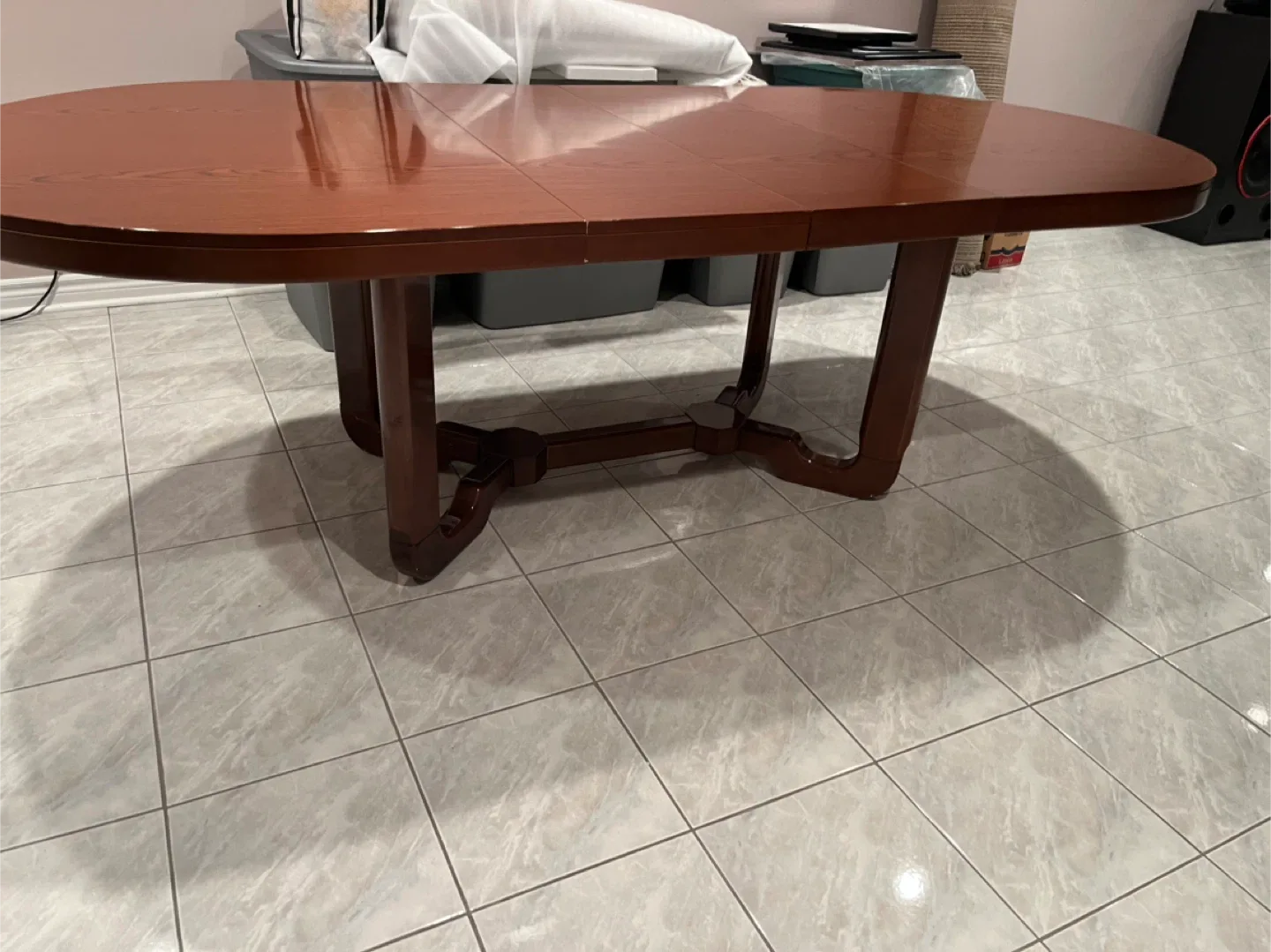 Oval Extendable Dining Table