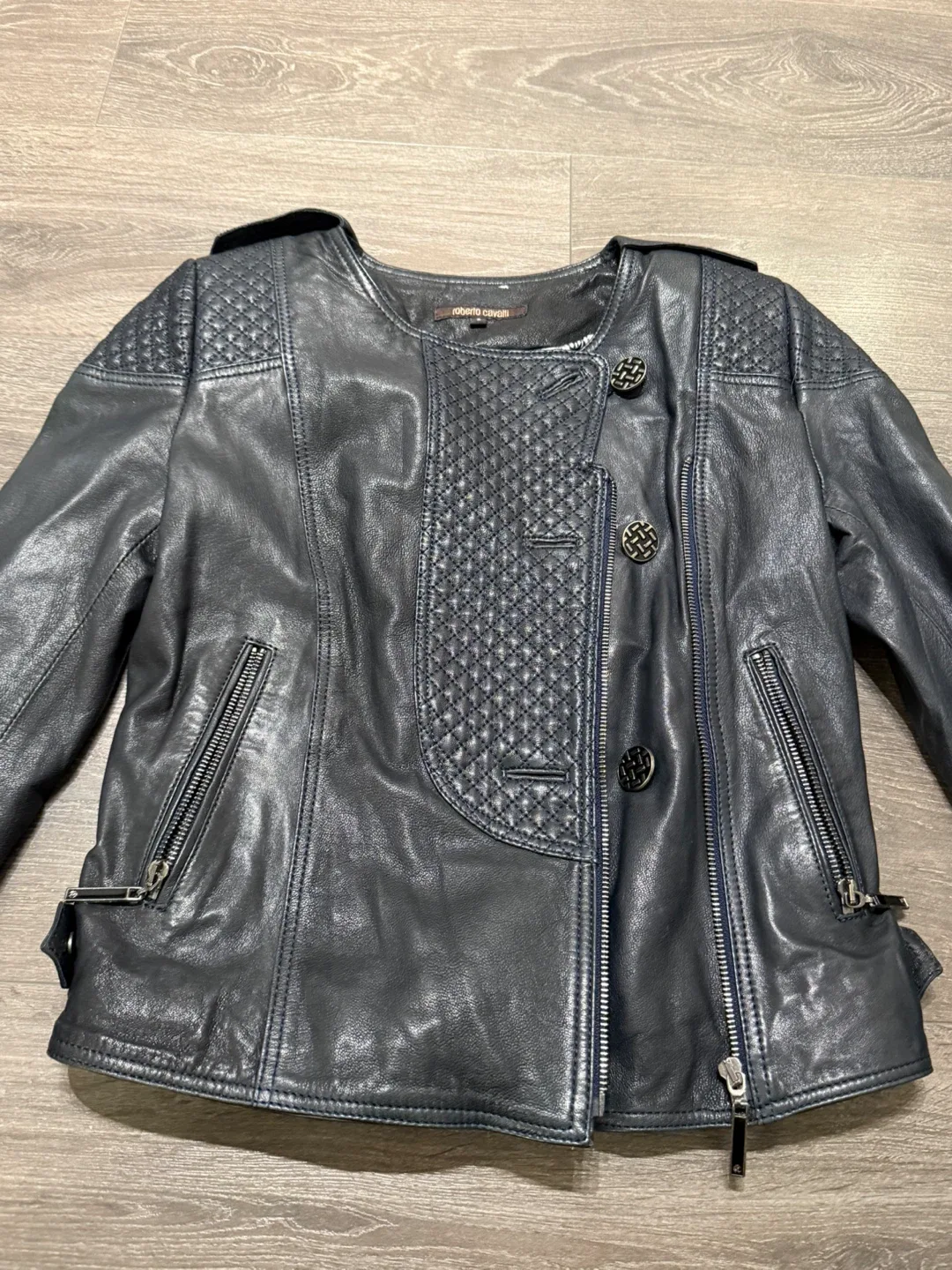 Roberto Cavalli Leather Jacket - Size Small made in Italy image indicator(9)