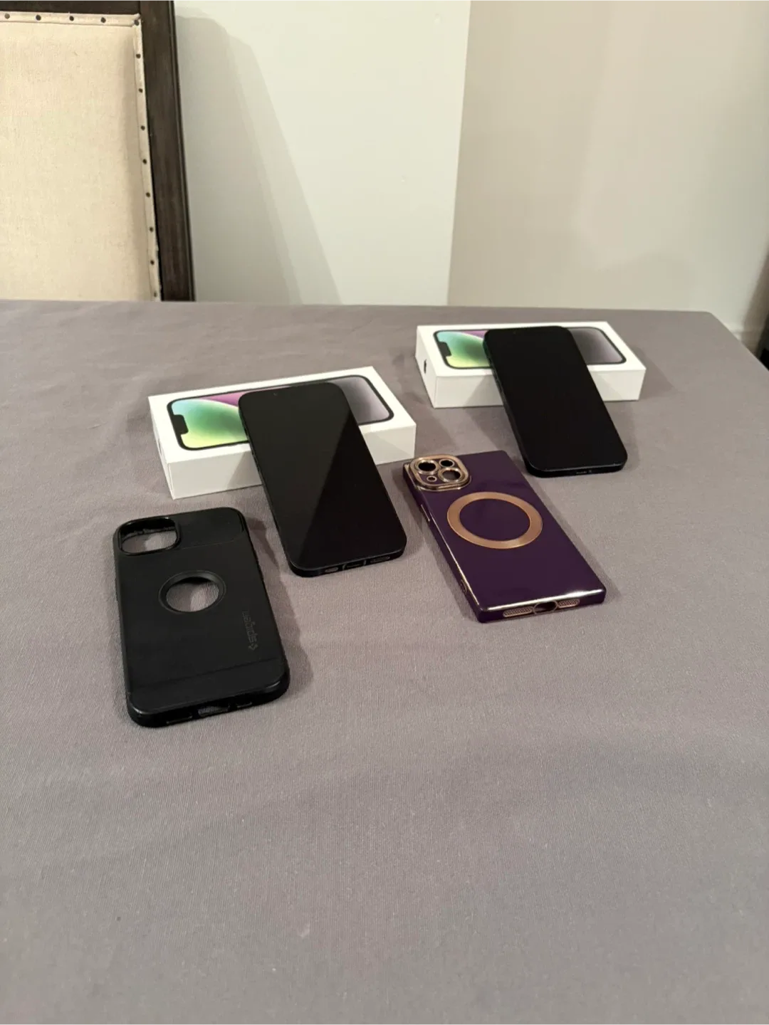 Apple iPhone 14 - Like New! image indicator(3)