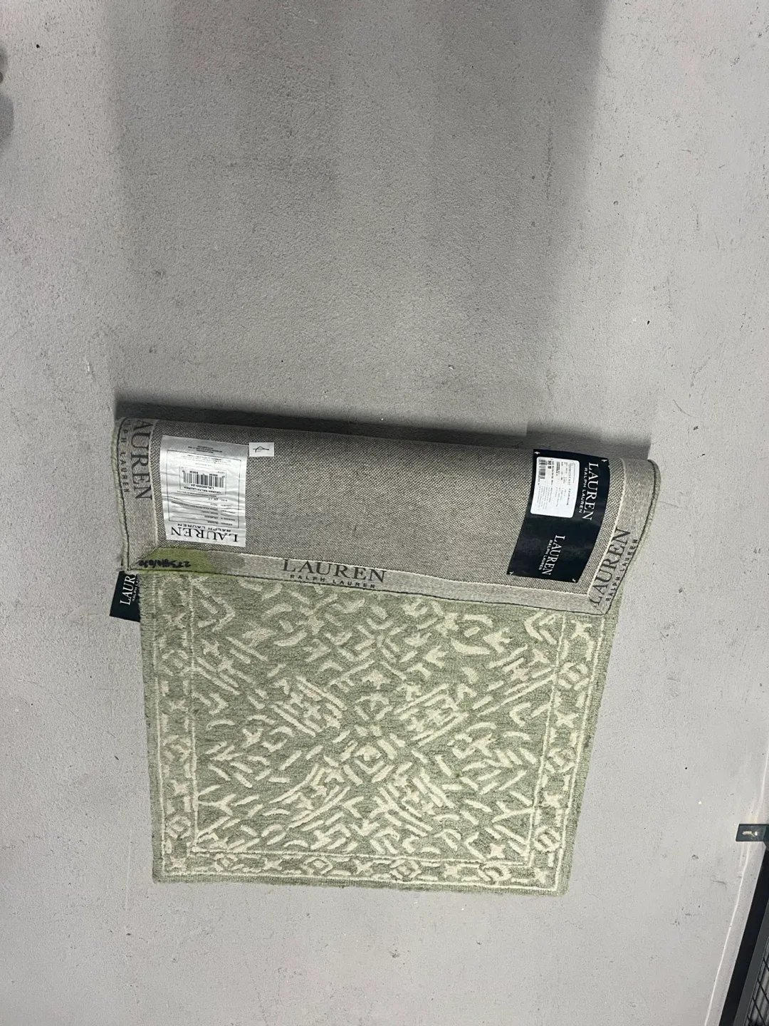 Lauren Ralph Lauren HomeSense Rug 2'6" x 4' image indicator(5)