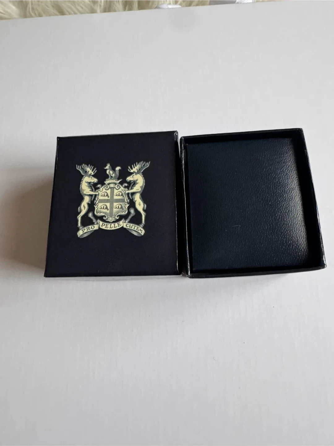 One Hudson's Bay 10KT Gold Earring image indicator(4)