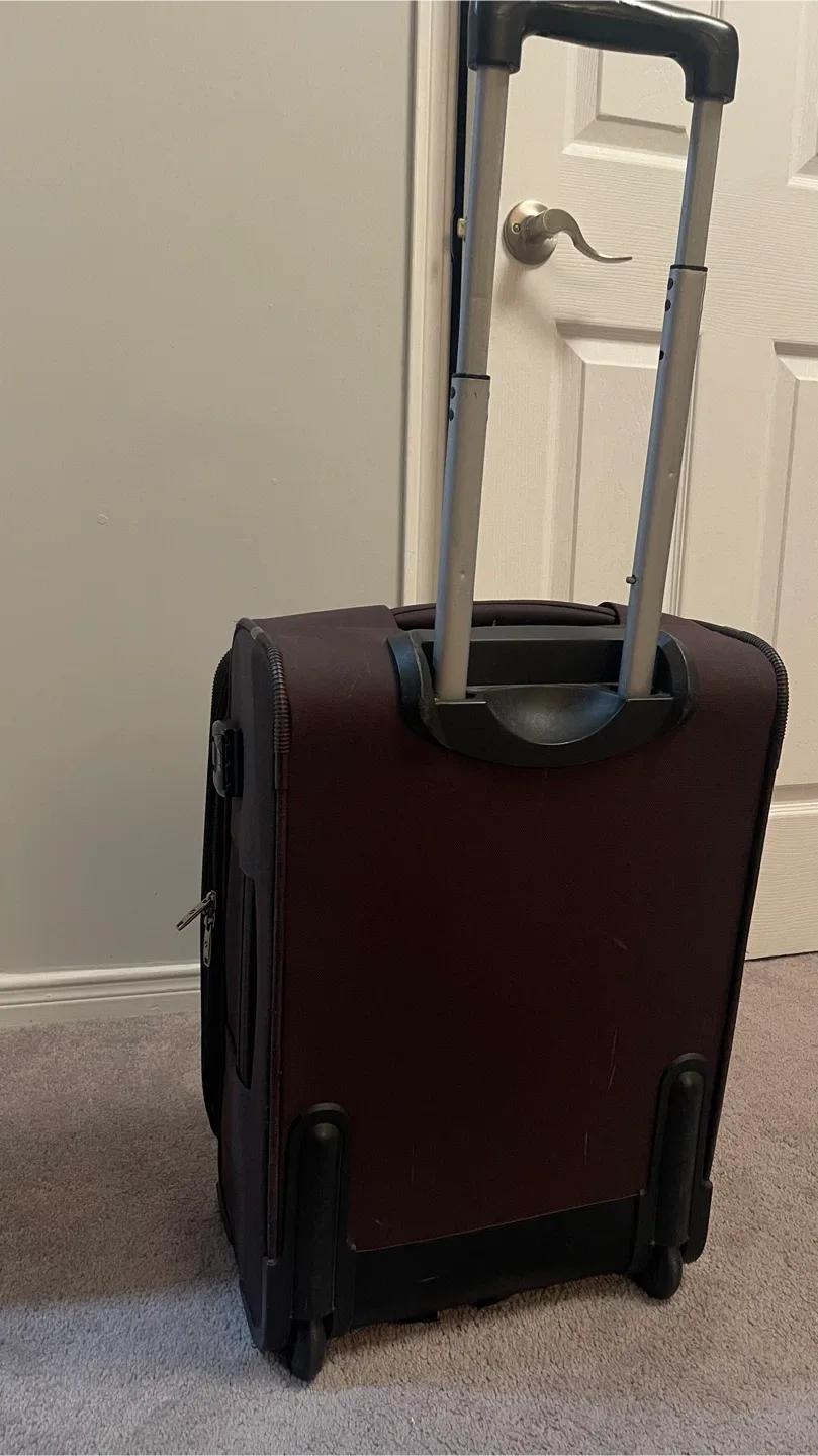 VIP Luggage Suitcase - Brown image indicator(7)