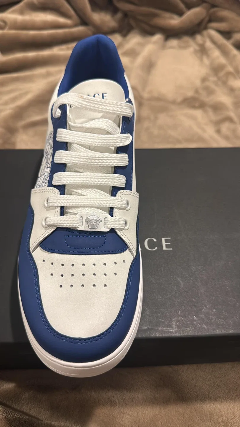 men's shoes Versace and Give