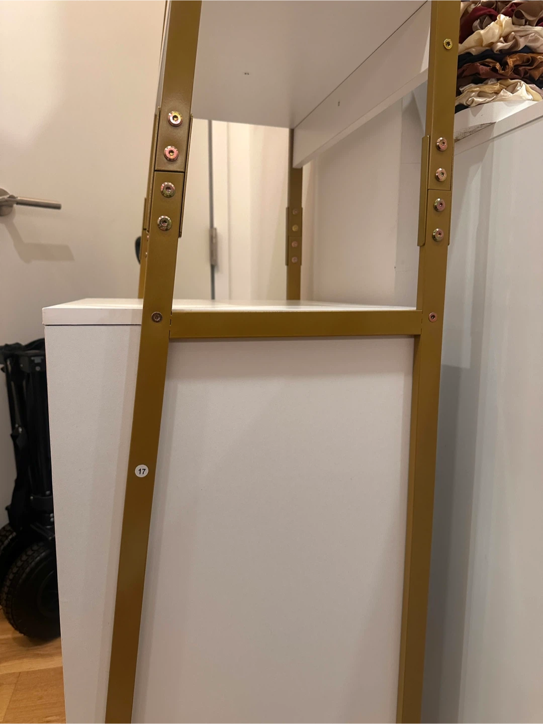 White & Gold Ladder Shelf with Drawers - photo 4