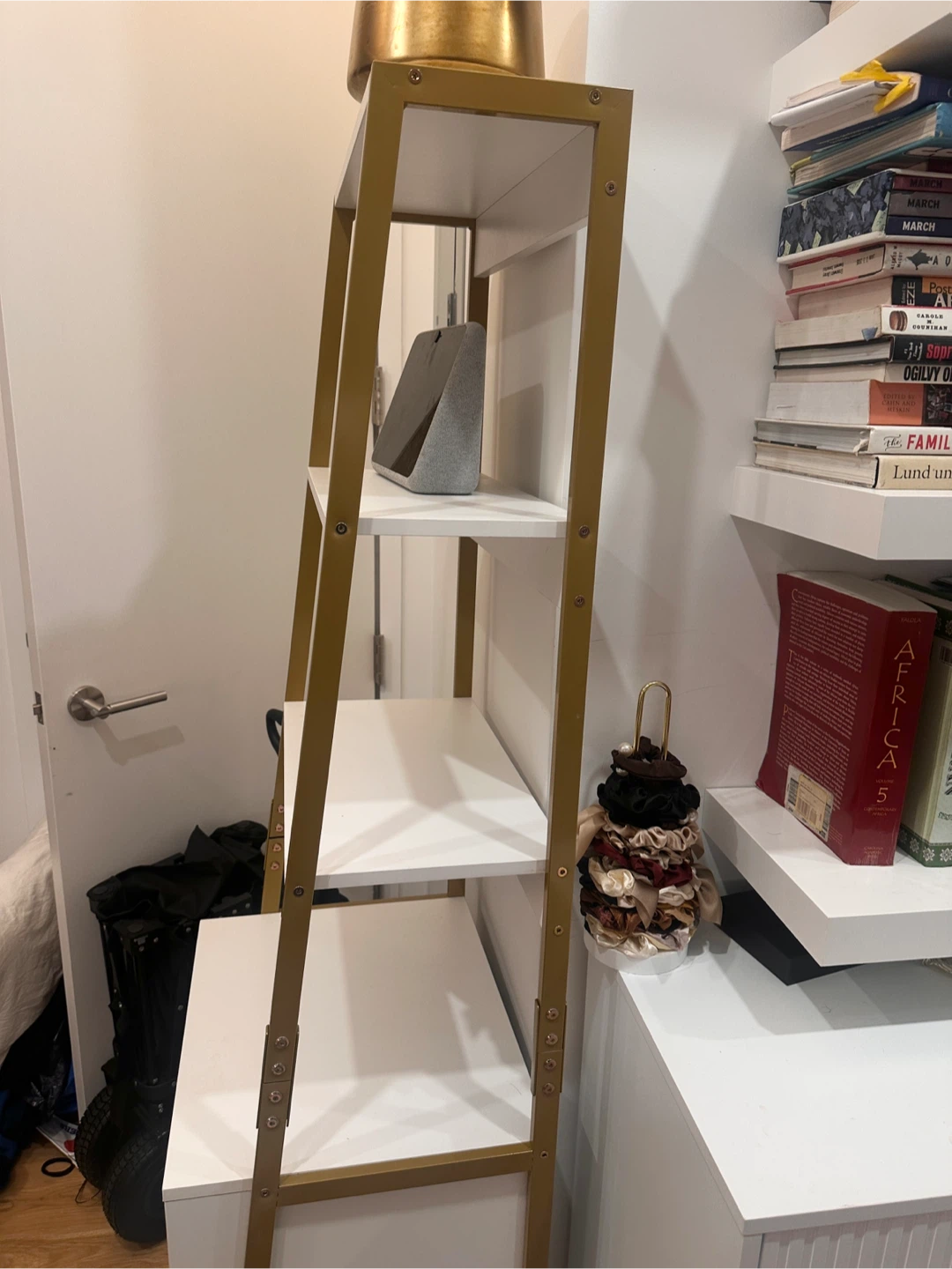 White & Gold Ladder Shelf with Drawers - photo 3