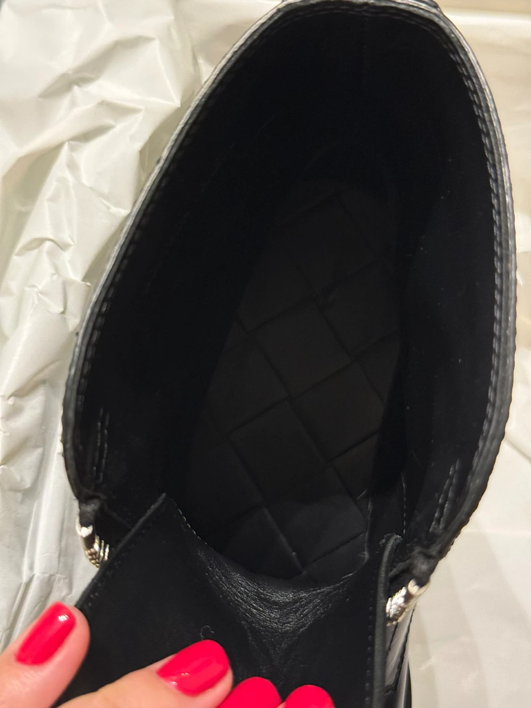 Bottega Veneta Zip Front Leather Ankle Boots size 40 Italy - photo 5